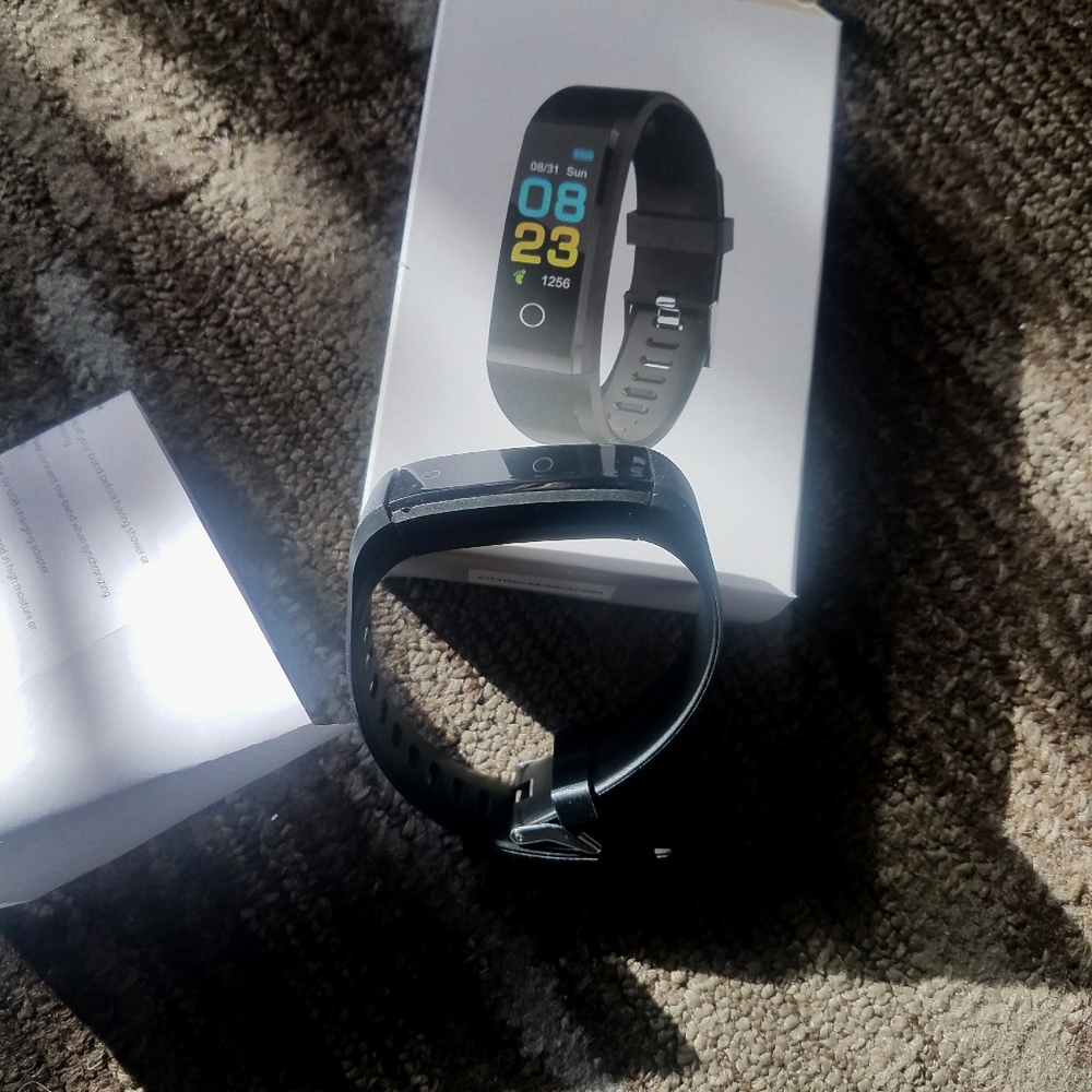 Fit track watch